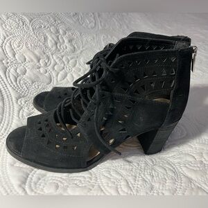 VINCE CAMUTO, LALLIA Black Lace-Up Heel Sandals/Ankle Bootie, Size 6.5